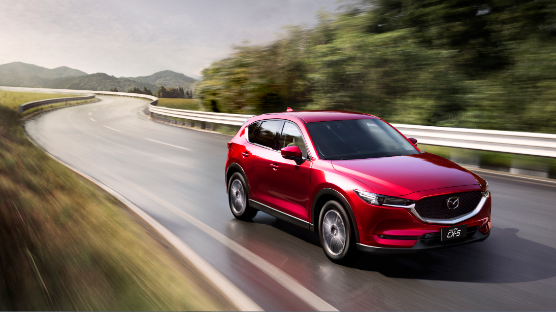 Xe sở hữu chiều dài cơ sở lên đến 2700mm, thuộc vào loại lớn nhất trong phân khúc,