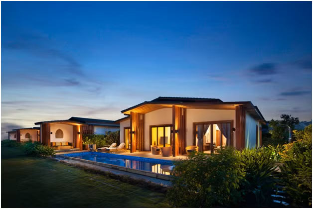 Tất cả biệt thự dự án Mövenpick Resort Cam Ranh đều nhìn ra biển, sát biển và chỉ một tầng.