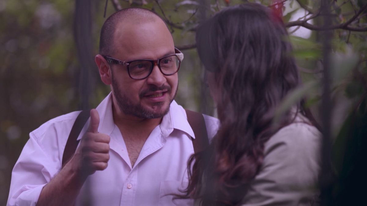 Herminio bàn bạc kế hoạch hạ độc Belky.