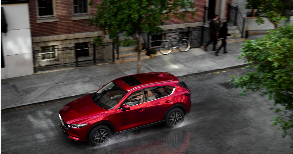 Mazda CX-5 còn được trang bị công nghệ i-Stop.