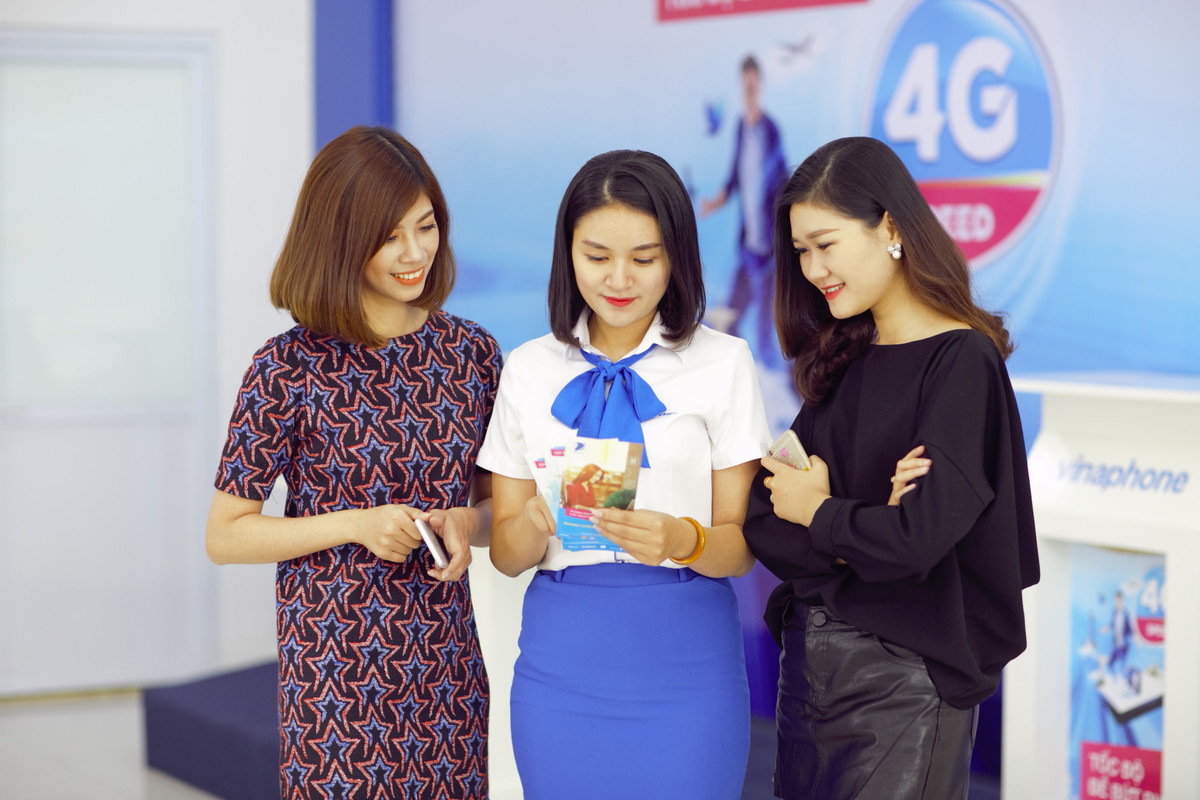 VinaPhone lot top 10 doanh nghiep tin nhiem nhat Viet Nam 2017