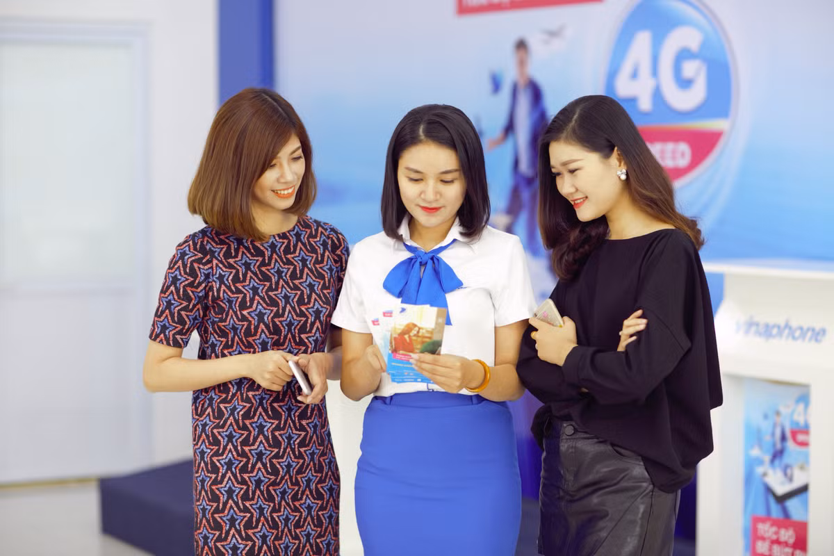 VinaPhone lot top 10 doanh nghiep tin nhiem nhat Viet Nam 2017