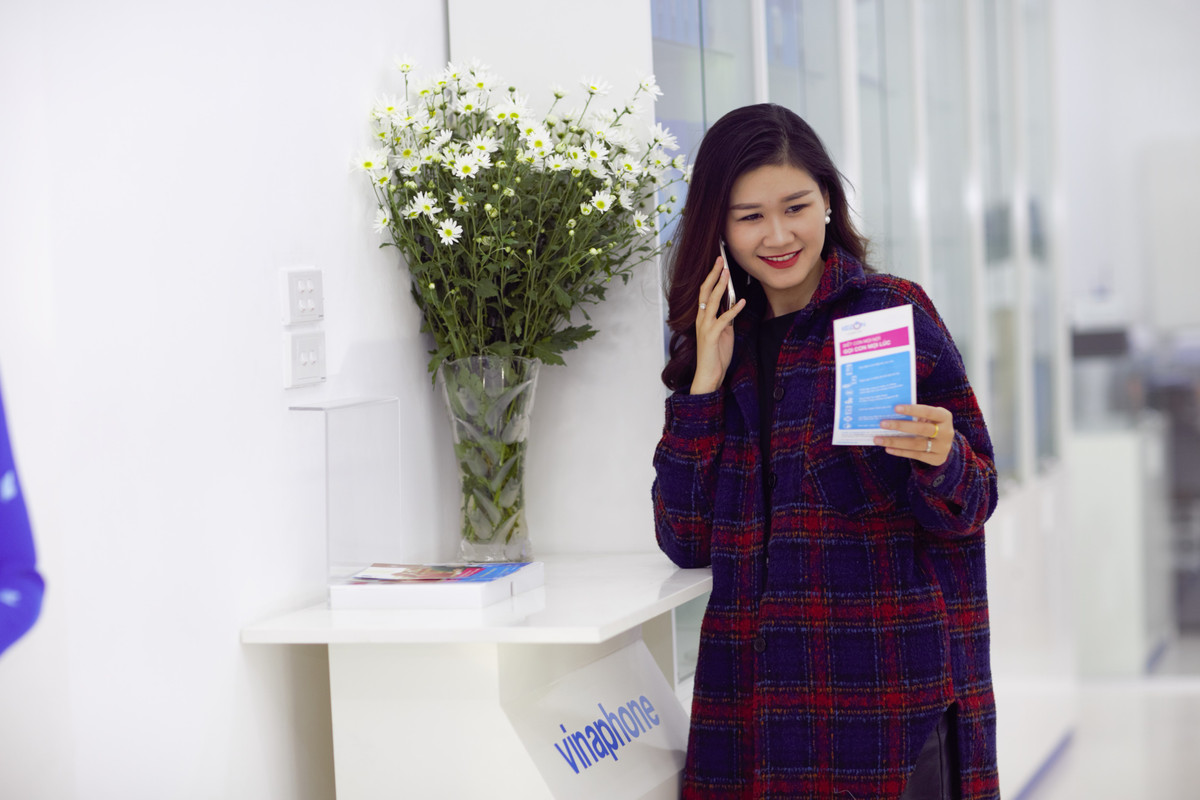 VinaPhone lot top 10 doanh nghiep tin nhiem nhat Viet Nam 2017-Hinh-2