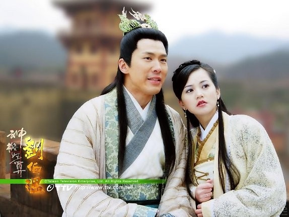 Giản Bái Ân vào vai A Tú trong phim “Thần cơ diệu toán Lưu Bá Ôn”.