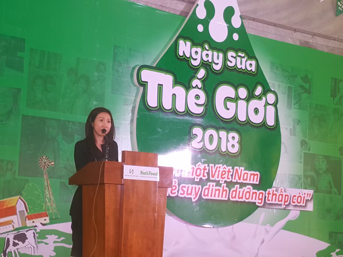 Bà Trần Thị Lệ, Tổng giám đốc Công ty CP thực phẩm dinh dưỡng NutiFood với những chia sẻ tâm huyết tại Ngày Sữa Thế Giới 2018