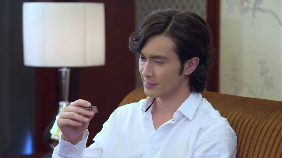 Sở Diệu Huy trở về từ nước ngoài để tìm lại mối tình đầu.