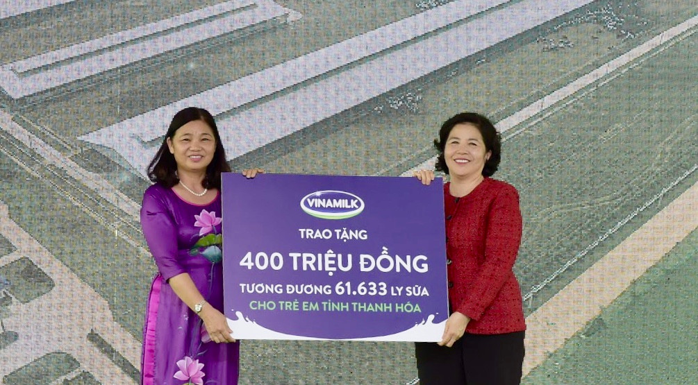 Khanh thanh Trang trai bo sua cong nghe cao Vinamilk tai Thanh Hoa-Hinh-3