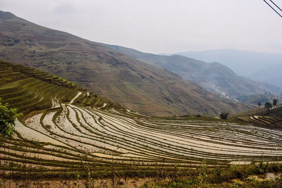 Nơi đây quyến rũ với vẻ đẹp mộc mạc, xưa cũ ngỡ như ngôi làng cổ tích. Ảnh: Facebook Nguyen Dai.