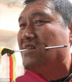 Khi đó, mục đích của việc thực hành nghi lễ này của người xưa là để cầu mong các vị thần ban mưa xuống dịp mùa Đông cũng như xua đuổi những điều tà ác, xấu xa.