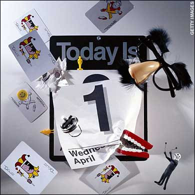 Tại Anh và Canada, mọi người tung nhiều tin đồn, nói đùa, trêu ghẹo... người khác chỉ vào buổi sáng ngày 1/4.