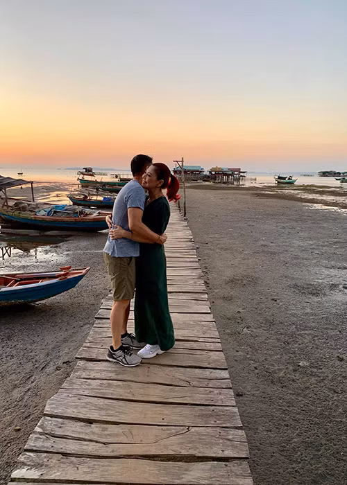 Thanh Thảo chia sẻ, dù bận rộn nhưng ông xã vẫn luôn sắp xếp để ở bên cô bất kì lúc nào cô cần.