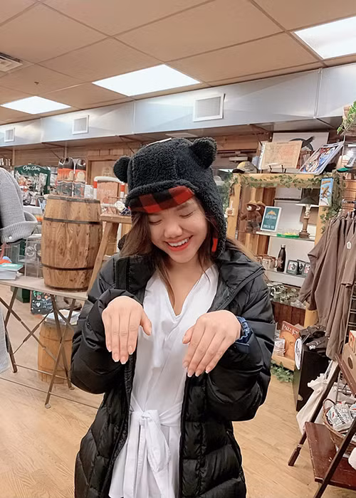 Cô học trò nhỏ của Hồ Quỳnh Hương khá im ắng sau 3 năm rời cuộc thi.