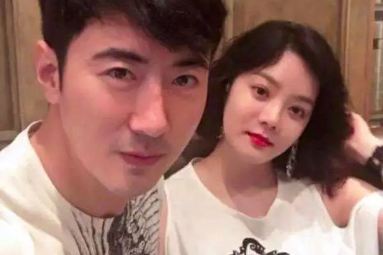 Sau 5 năm kết hôn, Chae Rim mới đây vướng tin đồn đã chia tay Cao Tử Kỳ. Theo Weibo, Cao Tử Kỳ nảy sinh tình cảm khác nên Chae Rim tức giận và quyết đệ đơn ly hôn. Ảnh: Weibo