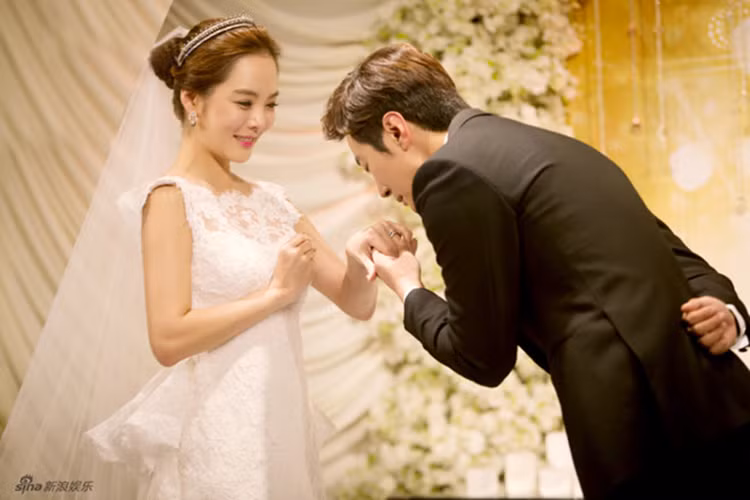 Fan mừng cho Chae Rim tìm được một nửa yêu thương và trân trọng. Ảnh: Sina