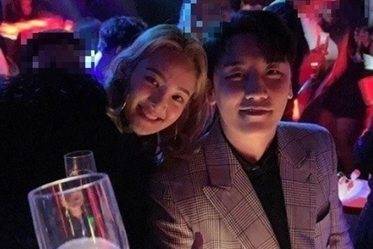 Từng làm DJ cho club của Seungri, Hyoyeon (SNSD) cũng bị gọi tên khi Seungri vướng scandal. Ảnh: Allkpop