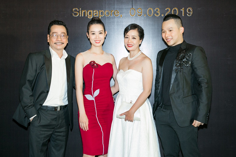 Năm nay, Khắc Tiệp quyết định tổ chức “Đêm hội chân dài” cuối cùng. Theo thông tin, chương trình sẽ diễn ra ở Singapore vào ngày 9/3. Ảnh: Sức khỏe cộng đồng