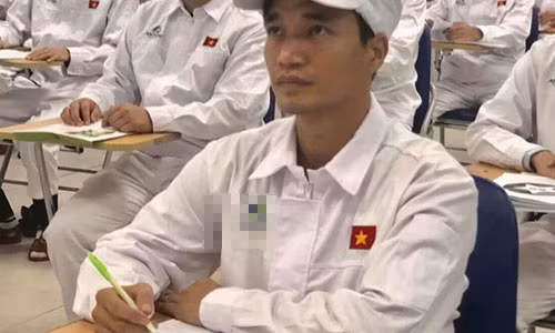 Le Roi lam cong nhan: Ket dang cho hien tuong mang om mong vao Vbiz