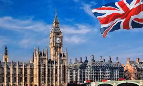  Di chúc nặc danh trả nợ công cho Vương Quốc Anh. Vào năm 1928, một di chúc ẩn danh đã để lại cho chính phủ Anh 500.000 bảng Anh (15 tỷ VND) nhằm trả bớt nợ công cho quốc gia. Tuy nhiên số tiền hảo tâm này có vẻ không là gì so với tổng số nợ công trị giá 1,83 nghìn tỷ bảng Anh.