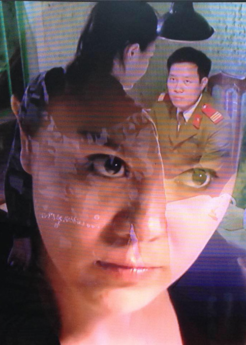 Trong "Người phán xử" và "Khi đàn chim trở về", Ngọc Crystal Eyes đều chỉ đảm nhận vai phụ.