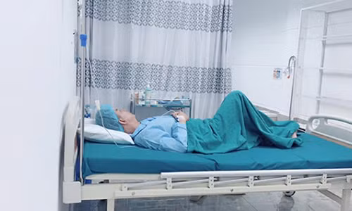 Ca si Long Nhat chia se day an y sau tin don chuyen gioi