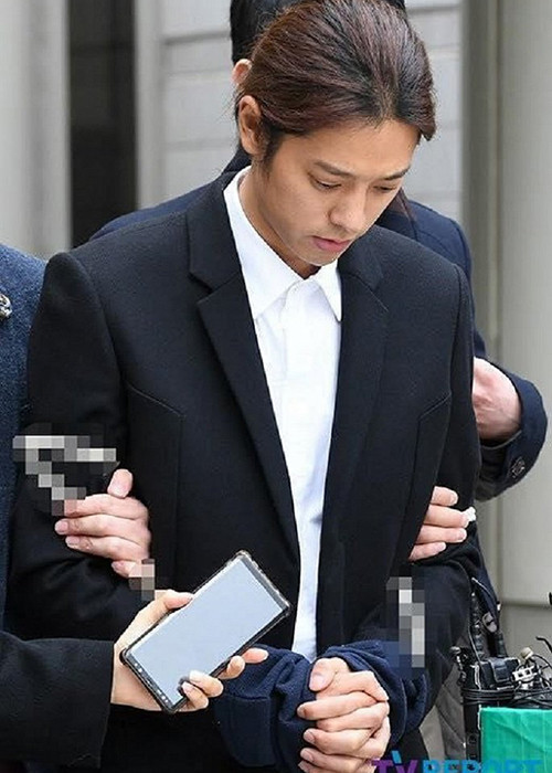 Là người trong nhóm chat trụy lạc của Seungri, Jung Joon Young vừa chính thức bị bắt giam. Ảnh: Tvreport