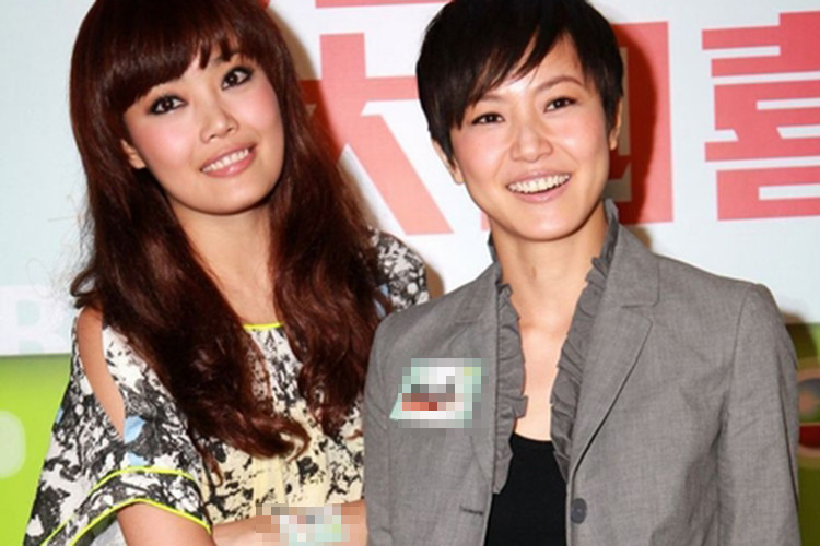 Trước ồn ào giới tính, Dung Tổ Nhi buồn bã, tự nhốt mình trong phòng 2 ngày liền. Ảnh: Vnmedia