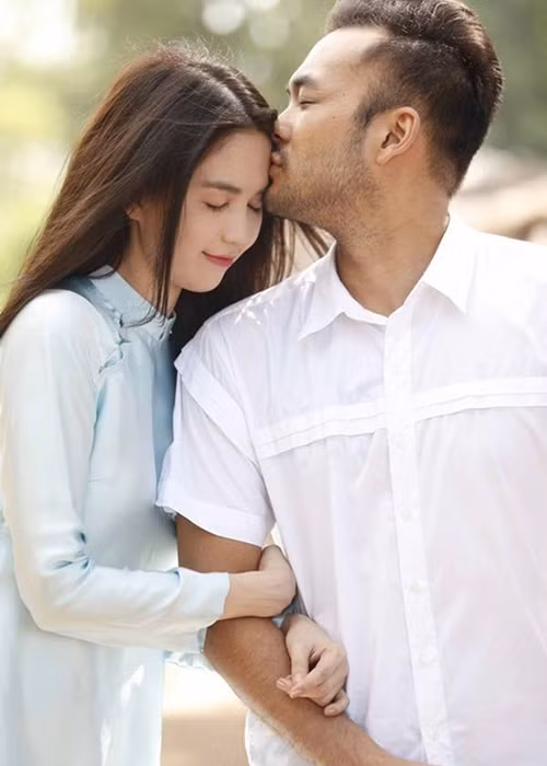 Khi đóng "Vòng eo 56" năm 2016, Ngọc Trinh vẫn còn mặn nồng với bạn trai cũ đến từ Singapore. Ảnh: Đời sống pháp luật