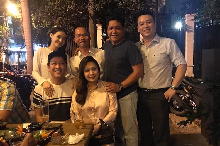 Nhã Phương cũng không giấu niềm hạnh phúc sau khi kết hôn. Cô từng chia sẻ: "Nghĩ đến cuối tuần về với tổ ấm là thấy vui rồi".