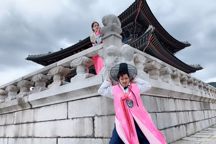 Sau đám cưới, cuộc tình của cặp đôi trai tài gái sắc này ít ồn ào hơn so với trước đây.