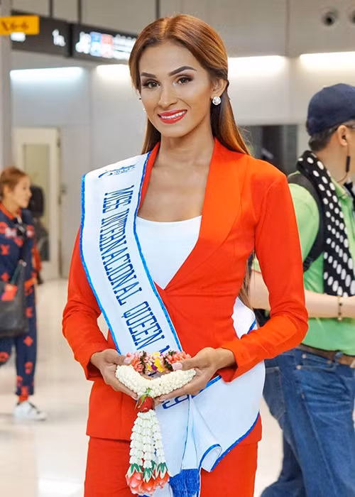 Ngoài đại diện Mỹ, Việt Nam, Thái Lan, đại diện Nicaragua - Tiffany Coleman cũng lọt top 5 ứng viên sáng giá cho vương miện.