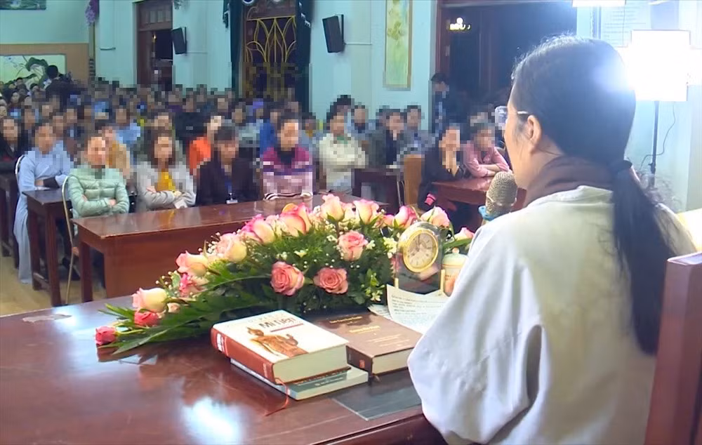 Nghi van chua Ba Vang truyen ba vong bao oan: Ba Pham Thi Yen la ai?-Hinh-2