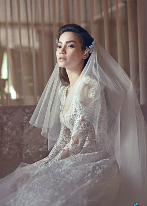 Thời còn mặn nồng với Cường Đô la, Hà Hồ chưa làm cô dâu đích thực. Ảnh: Gia đình Việt Nam