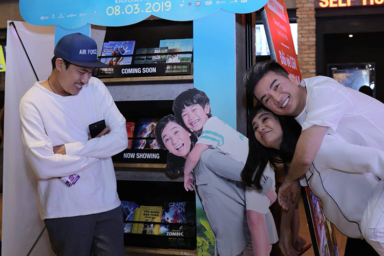 Bộ phim mới của Cát Phượng và Kiều Minh Tuấn đã lùi lịch chiếu bởi scandal của cặp đôi với An Nguy bắt đầu xảy ra vào tháng 9/2018.