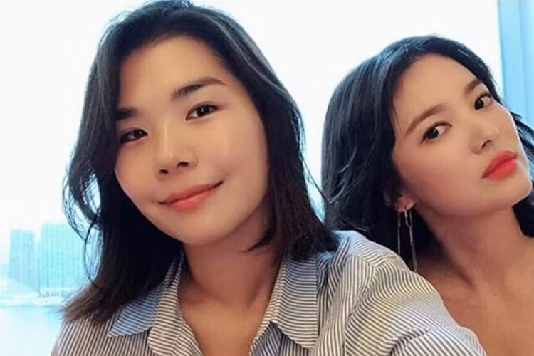 Gần đây, Song Joong Ki bất ngờ vướng tin đồn ngoại tình với bạn thân của Song Hye Kyo. Ảnh: Zing