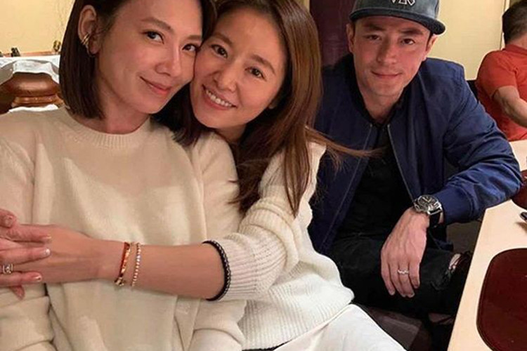 Lâm Tâm Như từng chia sẻ Hoắc Kiến Hoa là người yêu chiều con gái nên bé Cá Heo Nhỏ rất quấn bố.