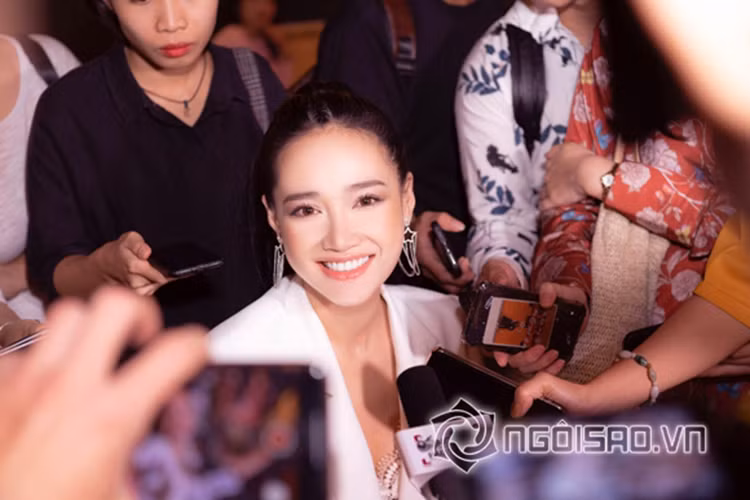 Mặc dù khoe cuộc hôn nhân hạnh phúc nhưng Nhã Phương khéo né tránh về tin đồn sinh con rộ lên vào tháng 1/2019. Ảnh: Ngôi sao