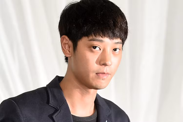 Bạn thân của Seungri đã nhận sai, gửi lời xin lỗi đến công chúng đồng thời tuyên bố rời khỏi làng giải trí. Ảnh: huffingtonpost