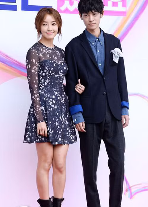 Trong We got married, nam ca sĩ sinh năm 1989 trở thành chồng của nữ diễn viên Jung Yoo Mi. Ảnh: TVdaily