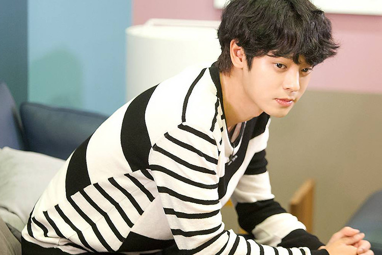 Jung Joon Young từng góp mặt trong Superstar mùa thứ 4, 2 ngày 1 đêm mùa 3, We got married.
