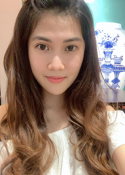 Ở tuổi 34, bạn gái cũ của Vĩnh Thụy vẫn chưa lên xe hoa.