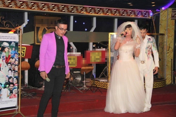 Trên mặt báo, Long Nhật cho biết, Minh Ly là chủ sở hữu của một hệ thống nhiều tiệm chăm sóc sắc đẹp tại Atlanta, Mỹ. Ảnh: Người đưa tin