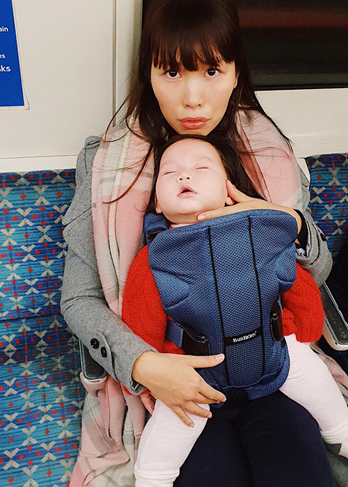 Chia sẻ về con gái, Hà Anh hài hước cho rằng bé giống bố ở tính háu ăn và thiếu kiên nhẫn.