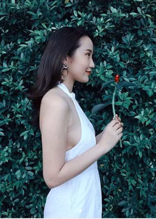 Nhiều cư dân mạng khen bạn gái cũ của Phan Thành ngày càng xinh đẹp.