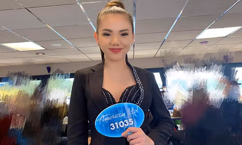 Giong ca Viet khien Katy Perry “dung hinh” co tien xa o American Idol?