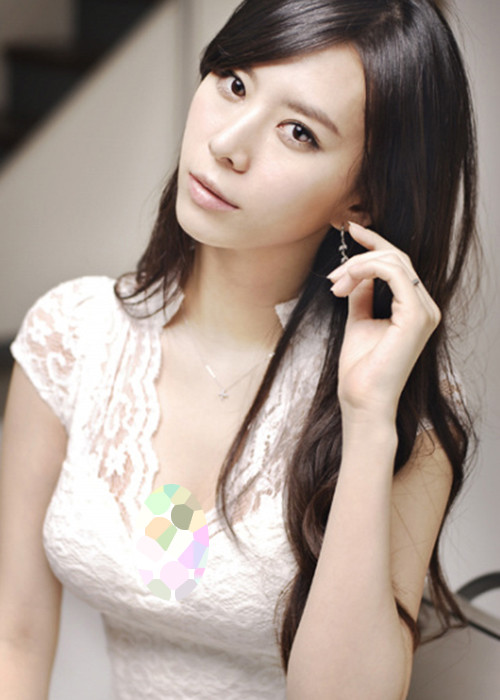 Yoon Ji Oh sinh năm 1987, tốt nghiệp khoa diễn xuất trường đại học Hanyang. Ảnh: Hancinema