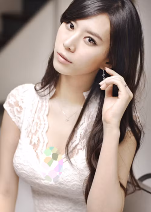 Yoon Ji Oh sinh năm 1987, tốt nghiệp khoa diễn xuất trường đại học Hanyang. Ảnh: Hancinema