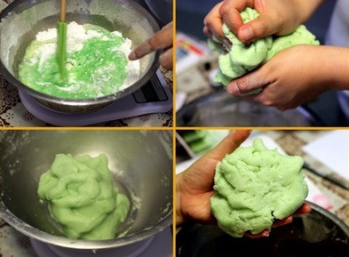  Bước 2: Làm vỏ bánh: Cho bột nếp và đường bột vào rây rồi lọc từ từ cho xuống âu. Sau đó cho thêm dầu ăn shortening vào và trộn đều hỗn hợp. Tiếp đến, bạn cho phần nước cốt lá dứa vào rồi trộn một lúc cho cốt lá dứa quyện vào bột. Sau đó, cho bột ra một mặt phẳng, dùng tay nhào thật kỹ đến khi bột trở nên mềm, dẻo, mịn là được. Rồi chia bột ra thành các viên nhỏ có trọng lượng khoảng 60g và viên lại.