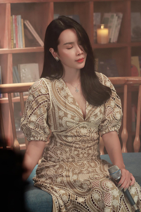 Lưu Hương Giang giờ ra sao sau chia tay Hồ Hoài Anh? - Hình 4 Luu Huong Giang gio ra sao sau chia tay Ho Hoai Anh?-Hinh-4