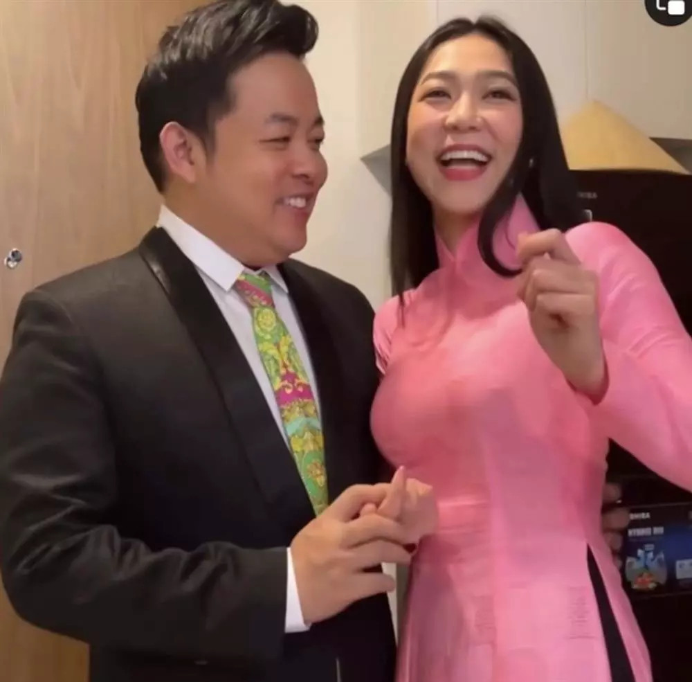 Quang Le len tieng ve tin don hen ho voi Ha Thanh Xuan-Hinh-2