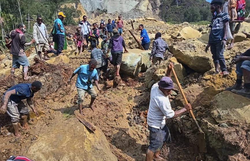 Hãi hùng hiện trường lở đất hơn 670 người chết ở Papua New Guinea Hai hung hien truong lo dat hon 670 nguoi chet o Papua New Guinea